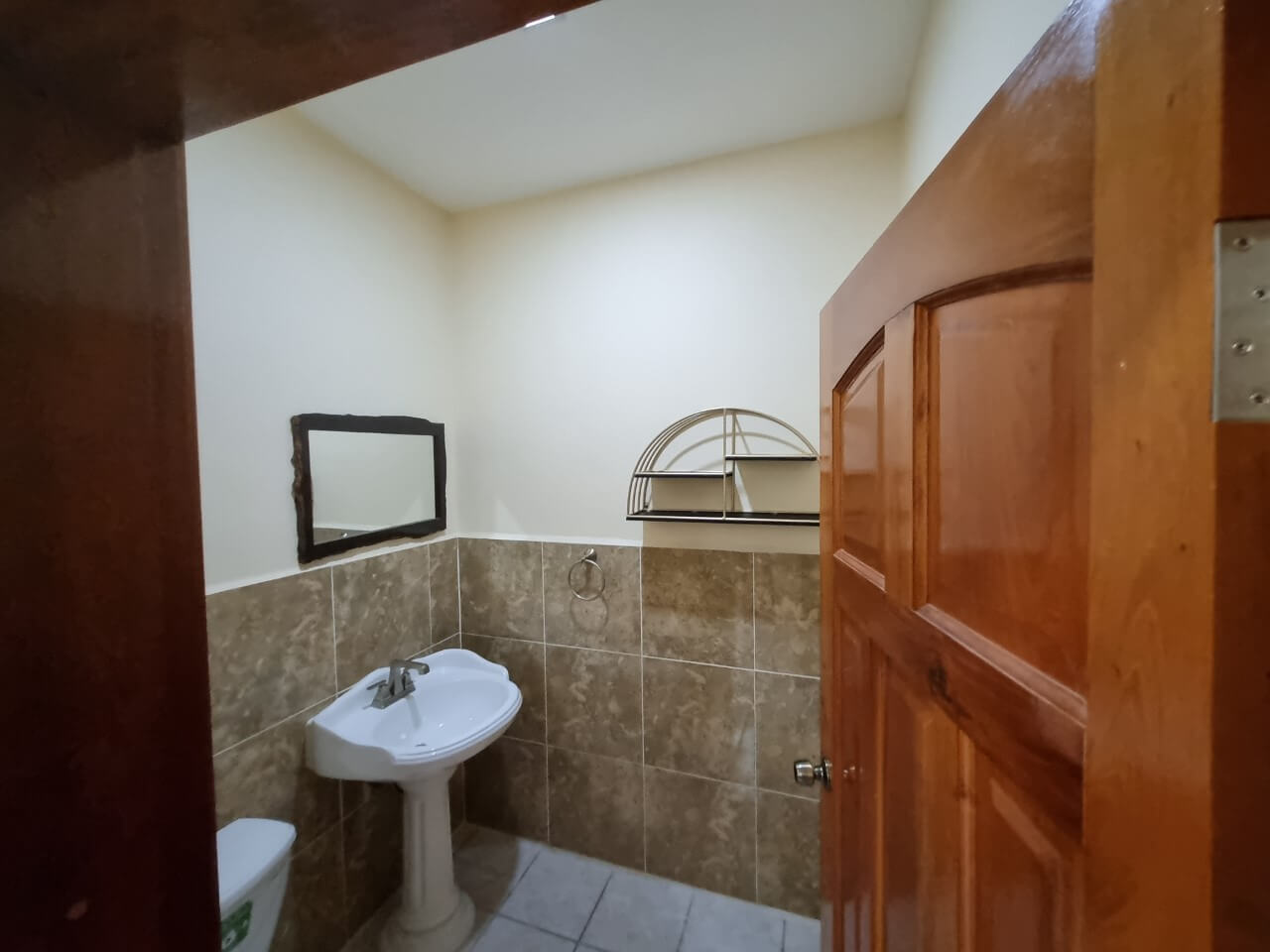 Exclusive Diplomatic Rental – Your Ideal Home near US Embassy Residences in Belmopan