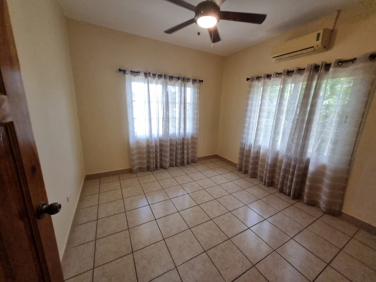 Exclusive Diplomatic Rental – Your Ideal Home near US Embassy Residences in Belmopan